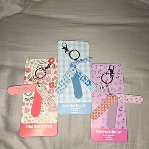 ELLA SHEA Mini Nail File Set with Lobster Claw Hook & Keychain